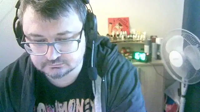 Chat XXX en directo de SirAbuser