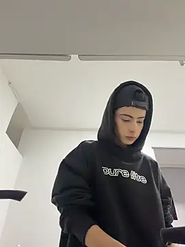 Sebastian_Reed Adlı Modelin Web Kamerası Şovu