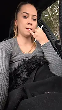 Show webcam de Risky_julia2330