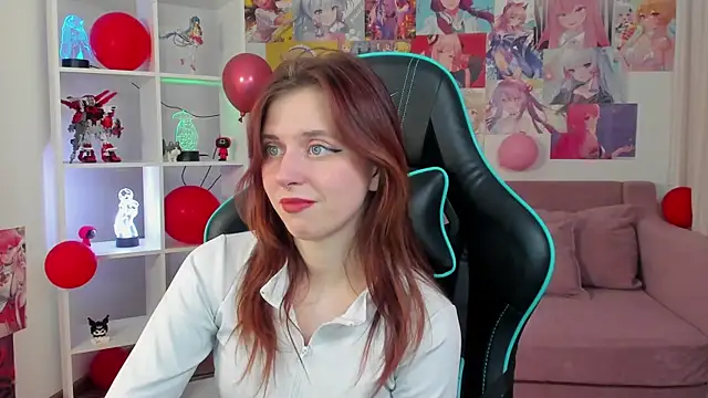 XXX chat uživo modela FreyaVey