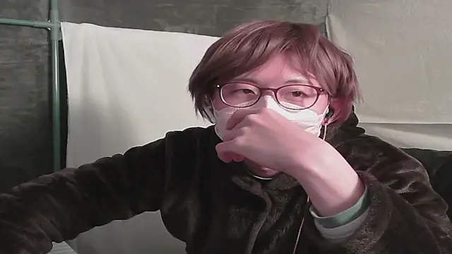 You_Aoi élő XXX-chatje