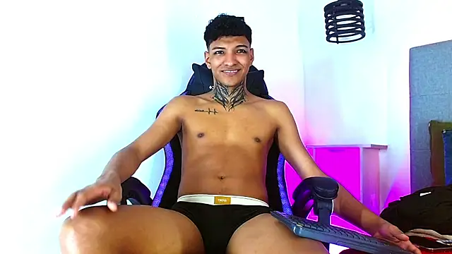 Rick_Wade Live XXX-Chat