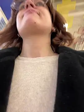 RinaCat élő XXX-chatje