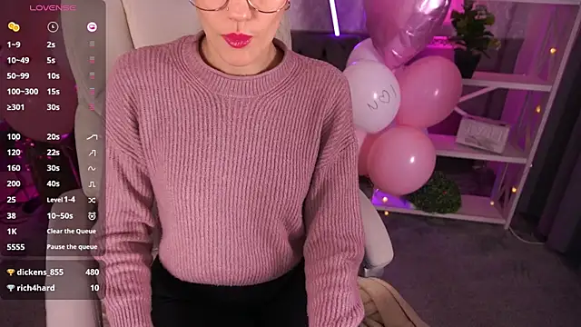 EviLune Adlı Modelin Canlı XXX Sohbeti