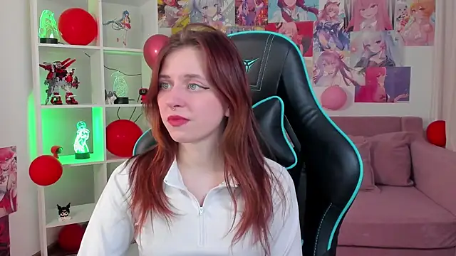 دردشة FreyaVey الجنسية المباشرة