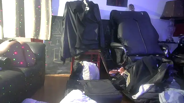 Chat +18 de TheHellBilly ao vivo