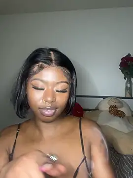 TinyBlazian901: онлайн-секс-чат