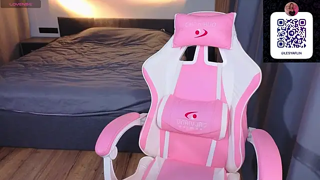 Lesya_Flin Live XXX-Chat