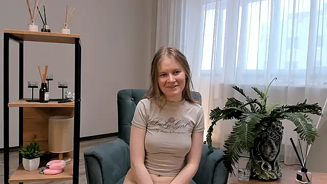 CleliaRostek élő XXX-chatje