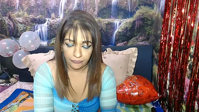 indianaquaのライブXXXチャット