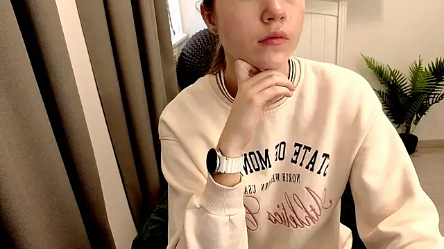 Онлайн чат XXX Just_L0VE_me