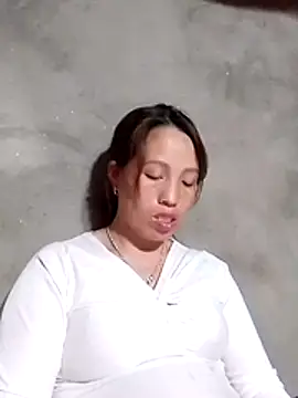 Gummiesu 在線直播表演