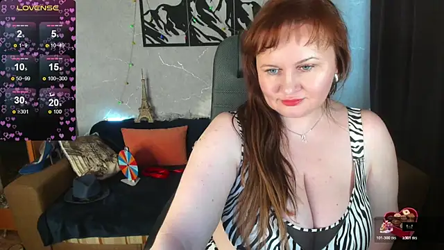 Nikki_March Chat XXX in diretta