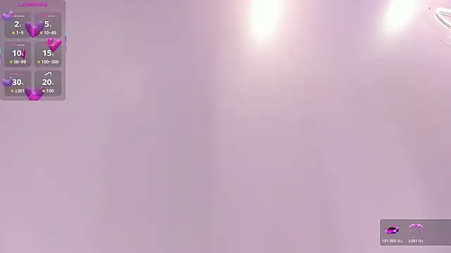 Chat +18 de Adharamonroe ao vivo