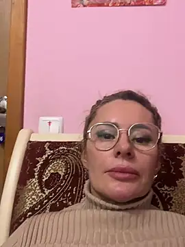 Tania201243 Adlı Modelin Web Kamerası Şovu