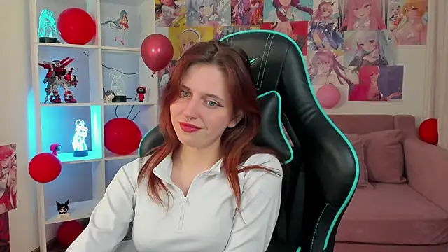 Chatroom XXX en direct de FreyaVey