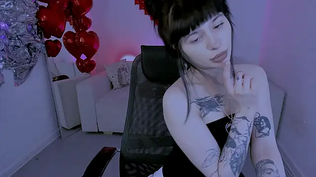 Chat XXX Live HollyDennis