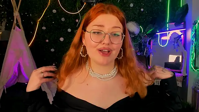 StaceyJensen: онлайн-секс-чат