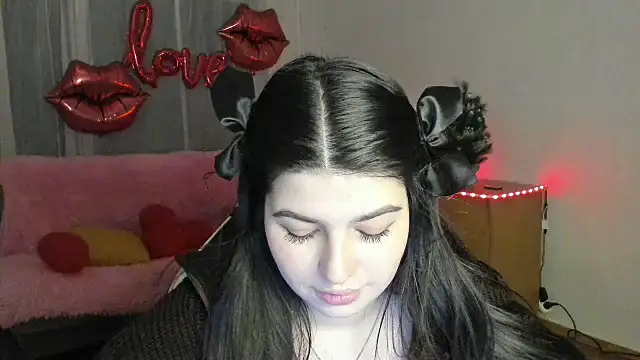 Živý XXX chat KisaModel