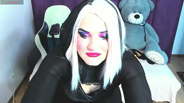 sexxx-queen 即時 XXX 聊天