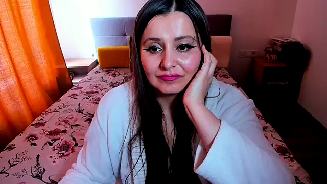 pinupmod Adlı Modelin Canlı XXX Sohbeti