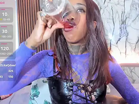 XXX chat uživo modela Pauline_Fox