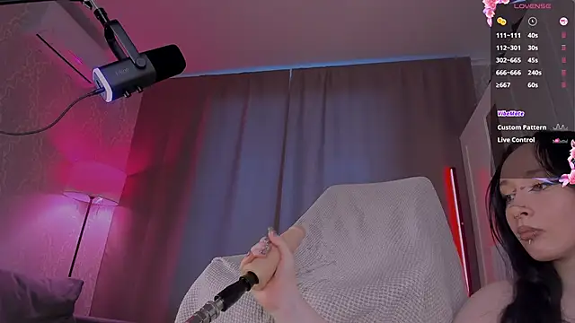 Juicy_Vikki 라이브 XXX 채팅