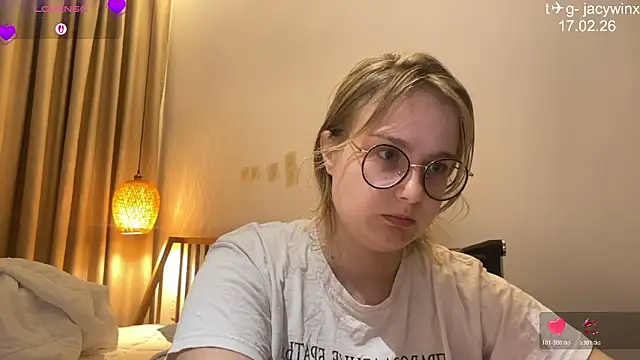 JacyWinslat élő XXX-chatje