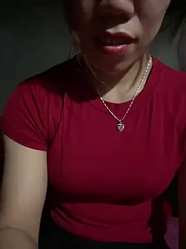 Chat XXX en directo de nhinhi-sexy