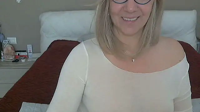 -K-- – Naživo XXX chat