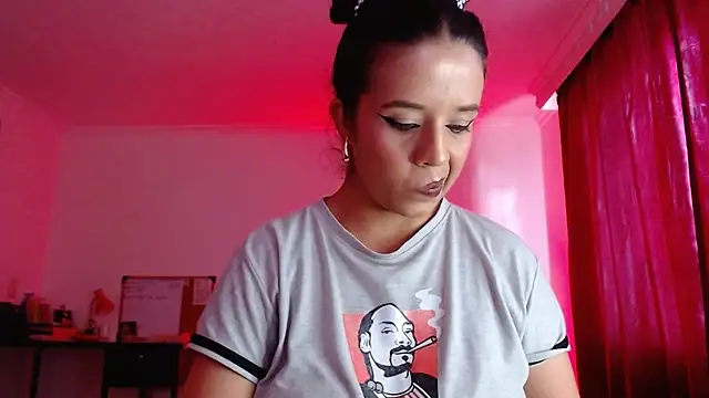 แชท XXX สดของ VALERY_MEER