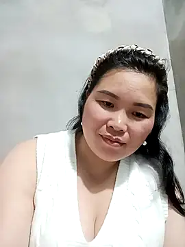 nana_nana99 Show Webcam