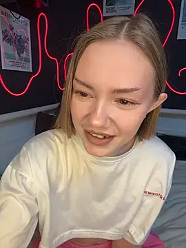 MilaMoone's Live XXX Chat