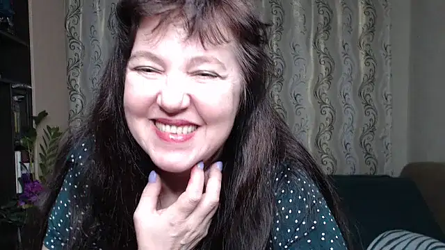 Illusionq: απευθείας συνομιλία ΧΧΧ