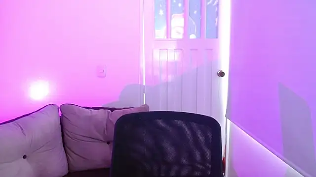 milfrousse – Naživo XXX chat