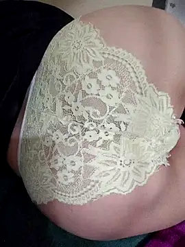 Онлайн чат XXX Haralushiaaa