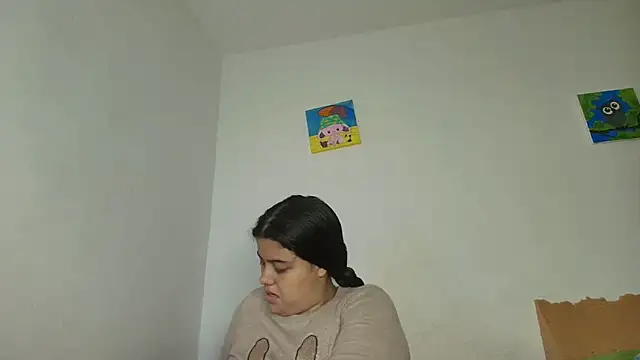 Czat XXX na żywo – luisahot_9727