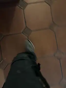 benoithot: απευθείας συνομιλία ΧΧΧ