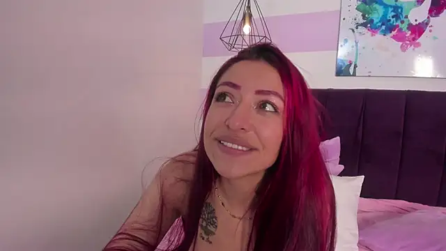 Chat +18 de Scarlett__bell ao vivo