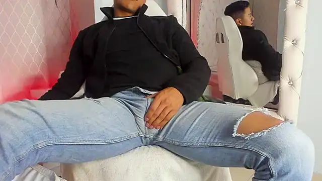 Czat XXX na żywo – Lucii_fer_