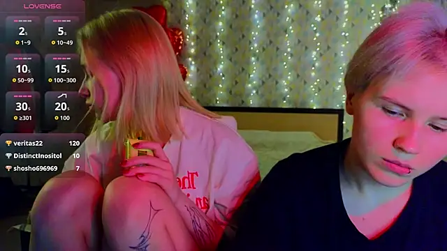 Girls_FingersのライブXXXチャット