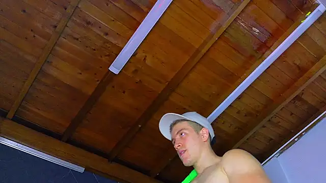 Czat XXX na żywo – ALANNFERRER