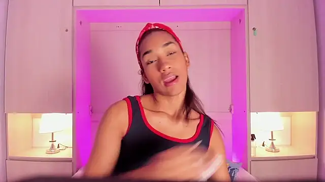 AnahiCollins: онлайн-секс-чат