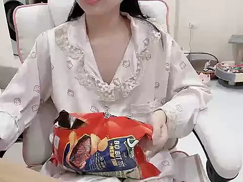 Chat XXX en directo de Yuyu-baobei