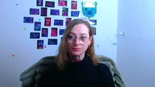 Esmi_Winter: онлайн-секс-чат