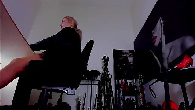 Chat XXX ao vivo de MistressDemi