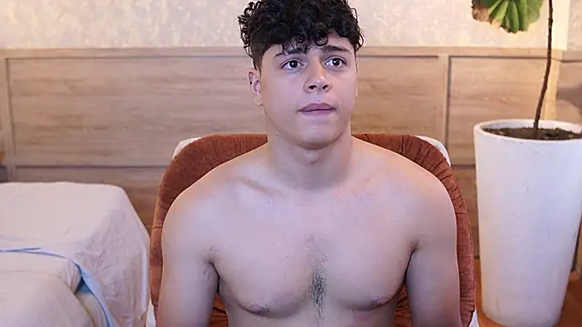 Ethan_occonor: απευθείας συνομιλία ΧΧΧ