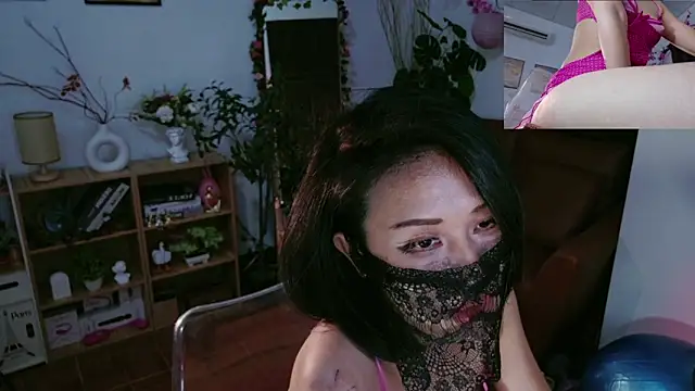 Kirenie's Live XXX Chat