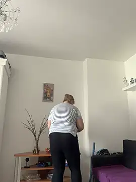 LanaSoftt Adlı Modelin Canlı XXX Sohbeti