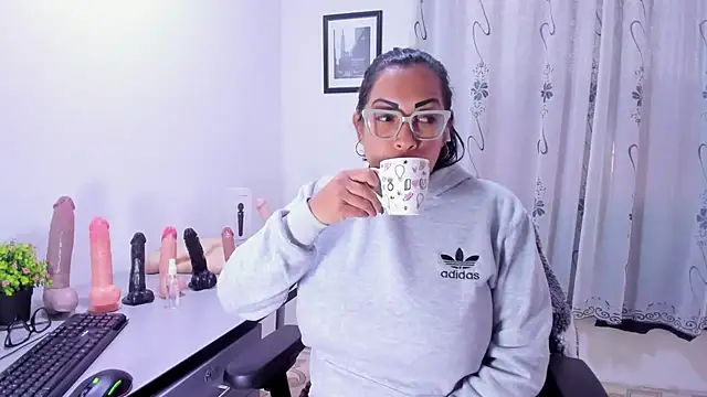 MelissaaCortes Adlı Modelin Canlı XXX Sohbeti